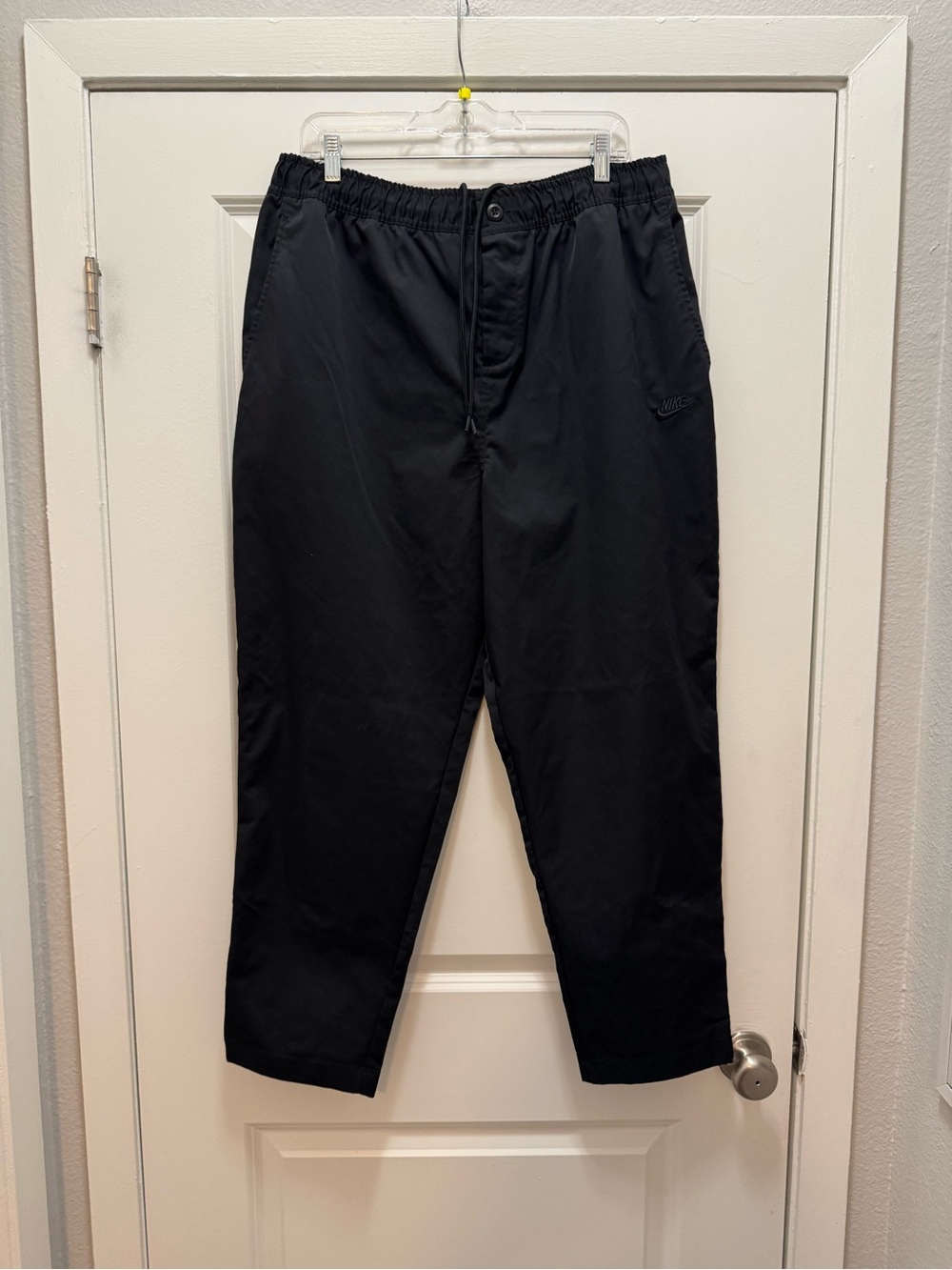 Nike Club Woven Tapered Pants Black